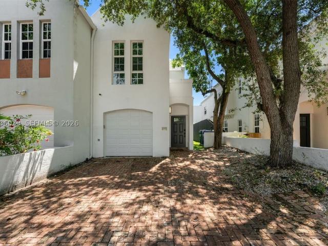 Townhouse for rent in Miami, Florida