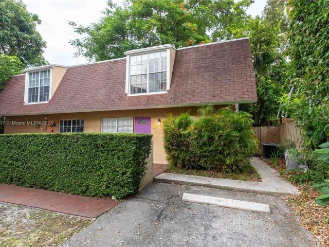 Townhouse for rent in Miami