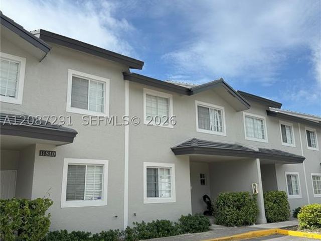 Townhouse for rent in North Miami, Florida