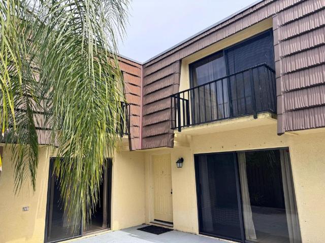 Townhouse for rent in Florida