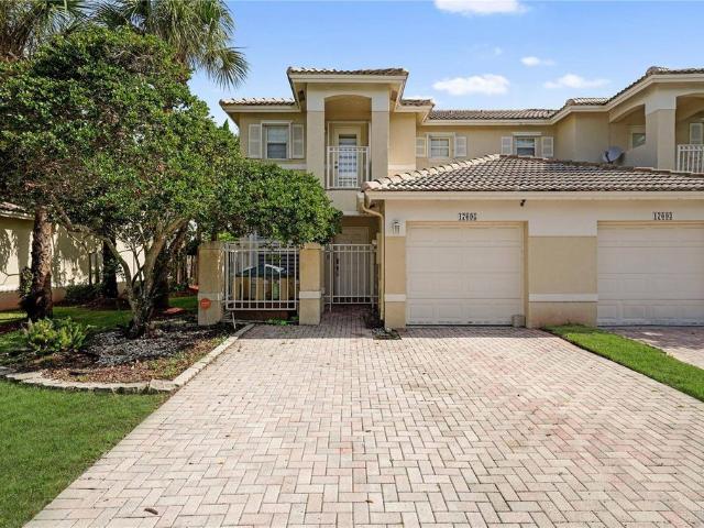 Townhouse for rent in Pembroke Pines Townhouse for rent in Pembroke Pines