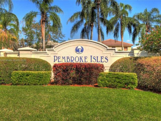 Townhouse for rent in Pembroke Pines