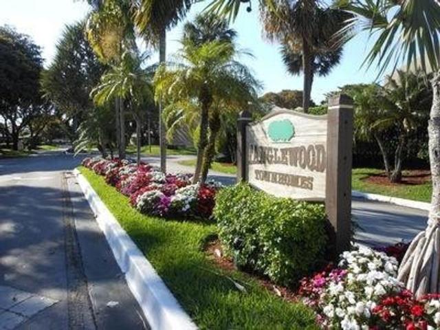 Townhouse for rent in Pembroke Pines