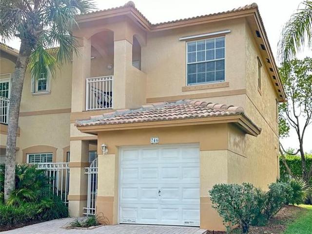 Townhouse for rent in Pembroke Pines