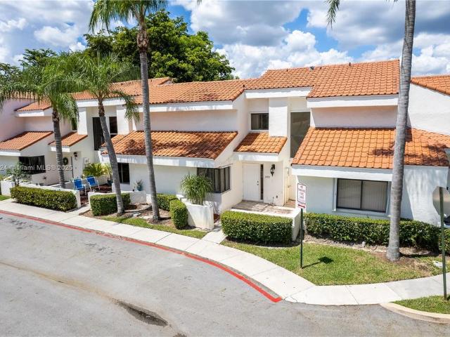 Townhouse for rent in Plantation