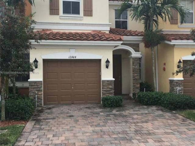 Townhouse for rent in Plantation