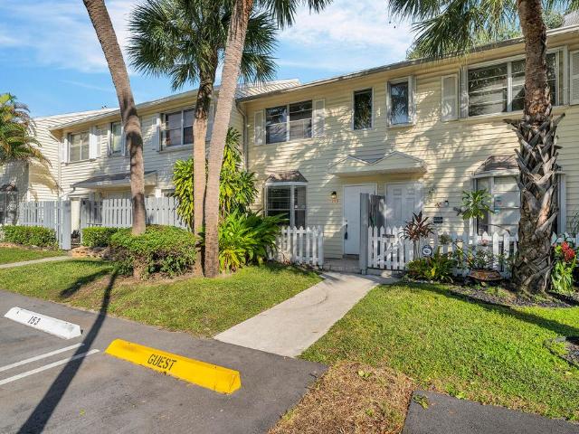 Townhouse for rent in Pompano Beach, Florida