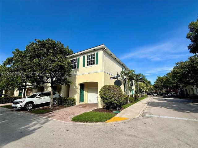 Townhouse for rent in Pompano Beach, Broward County