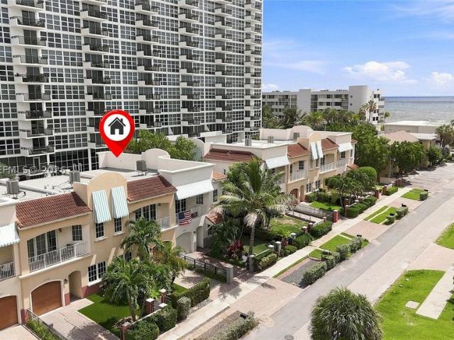 Townhouse for rent in Pompano Beach, Florida