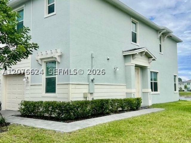 Townhouse for rent in Port Saint Lucie, Florida