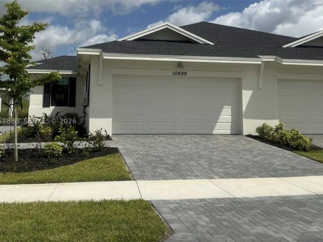 Townhouse for rent in Port Saint Lucie, Florida