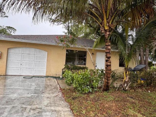 Townhouse for rent in Wellington, Florida