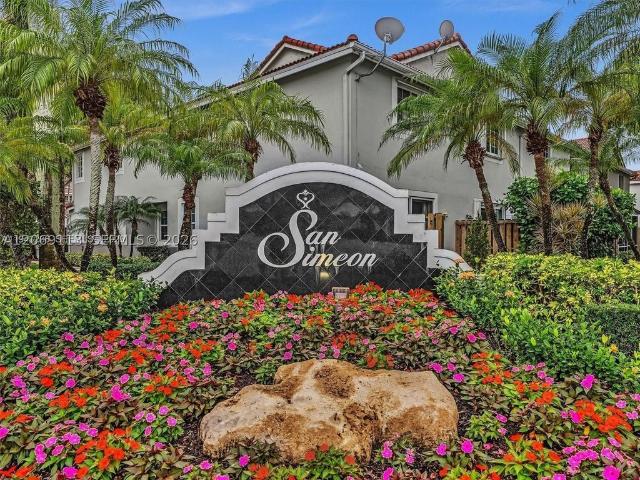 Townhouse for rent in Weston, Florida