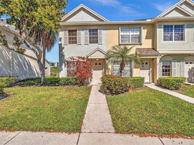 Townhouse for rent in Weston, Florida
