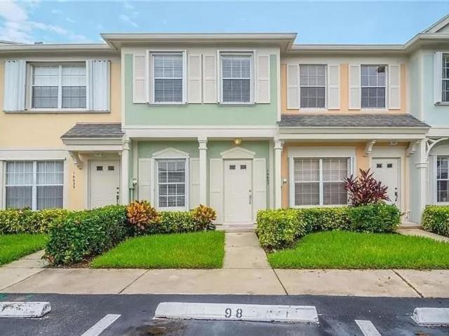 Townhouse for rent in Weston, Florida
