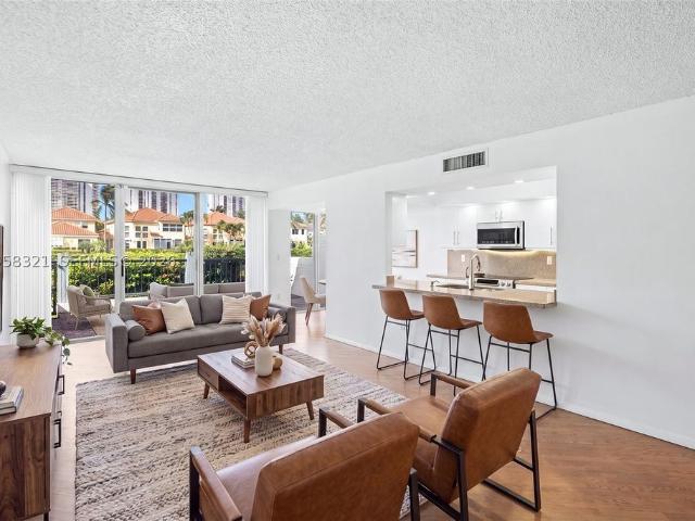Townhouse for sale in Aventura, Miami-Dade County
