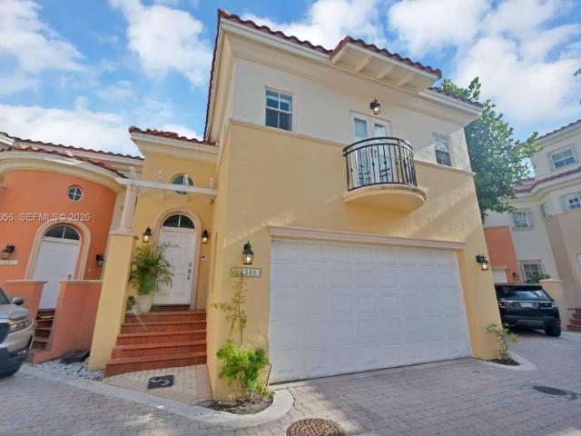 Townhouse for sale in Aventura, Florida