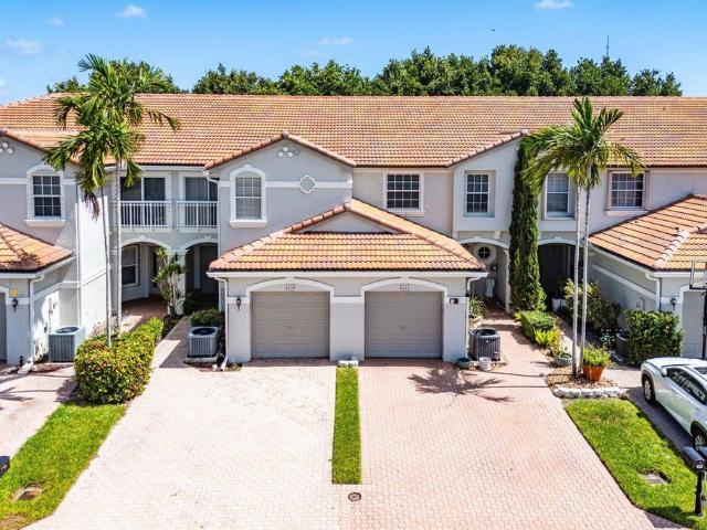 Townhouse for sale in Boca Raton