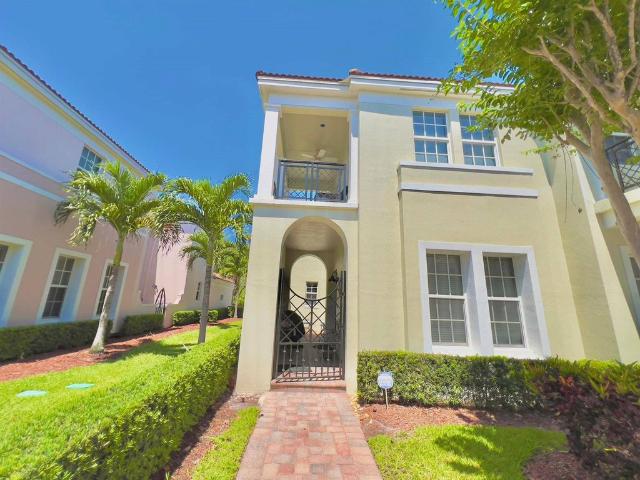 Townhouse for sale in Boca Raton