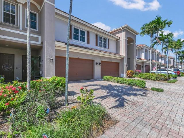 Townhouse for sale in Boynton Beach