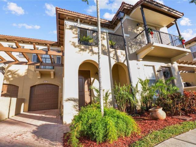 Townhouse for sale in Coconut Creek, Florida