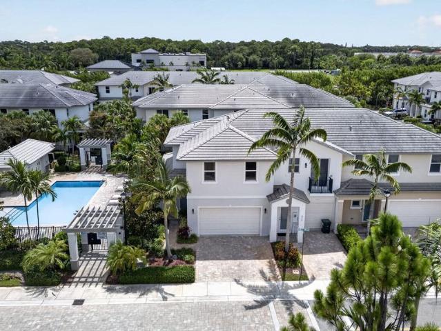 Townhouse for sale in Coconut Creek, Florida