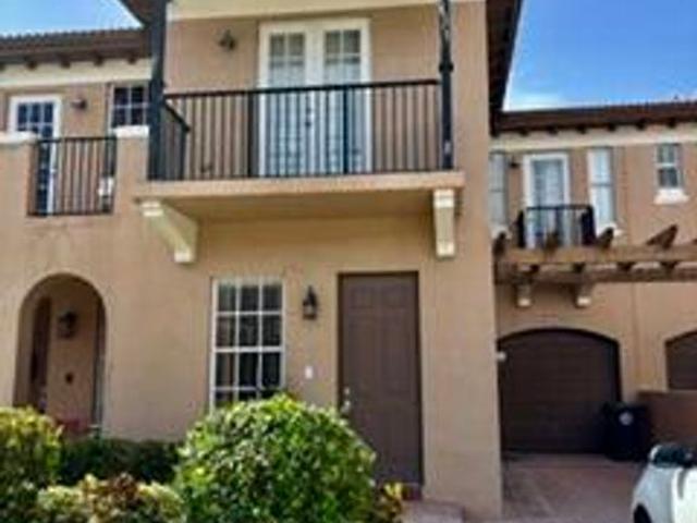Townhouse for sale in Coconut Creek, Florida