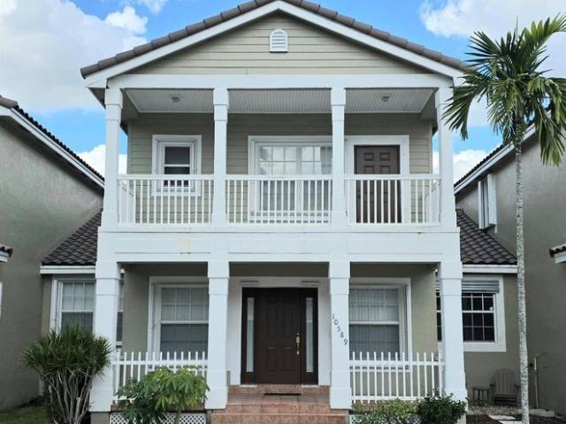 Townhouse for sale in Coral Springs, Florida