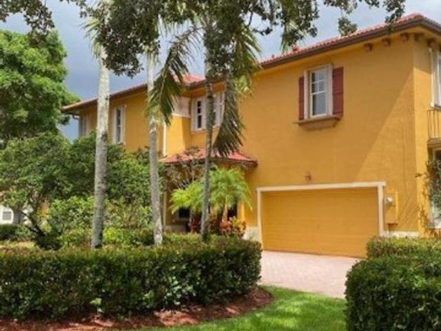 Townhouse for sale in Coral Springs