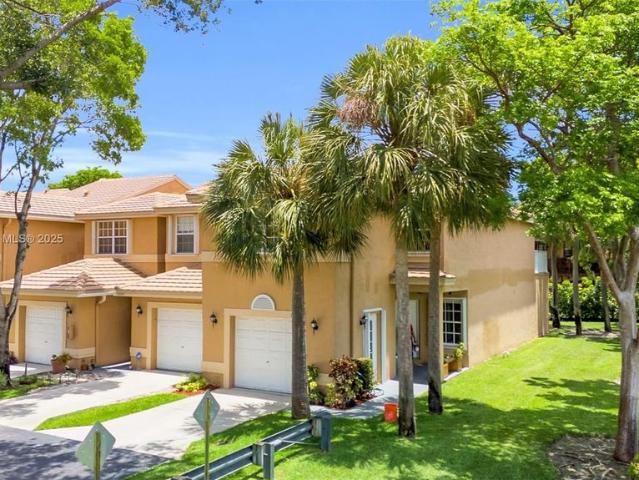 Townhouse for sale in Coral Springs