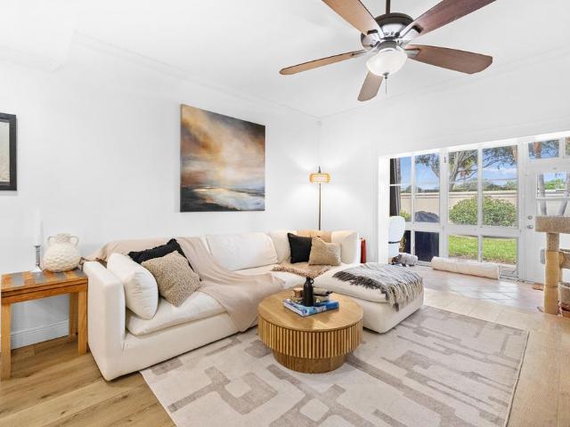 Townhouse for sale in Delray Beach, Florida