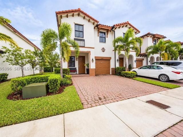 Townhouse for sale in Doral, Miami-Dade County