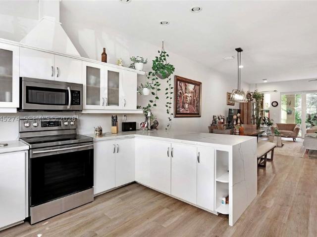 Townhouse for sale in Hollywood, Florida