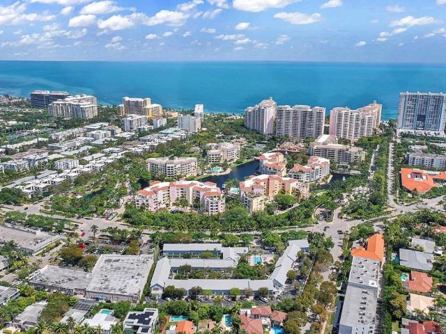 Townhouse for sale in Key Biscayne, Florida