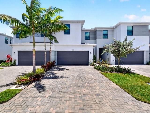 Townhouse for sale in Florida