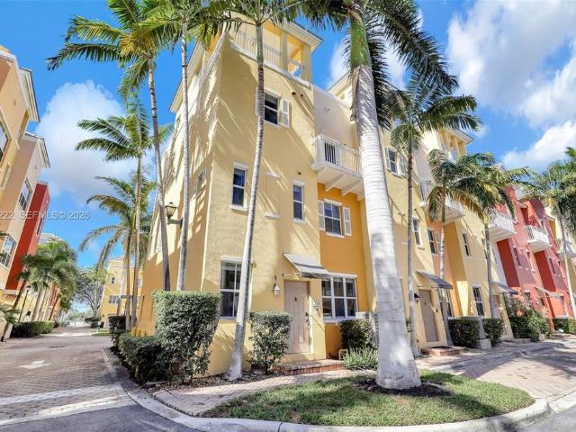 Townhouse for sale in Florida