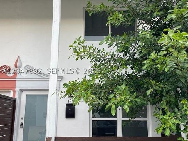 Townhouse for sale in Miami Beach, Florida