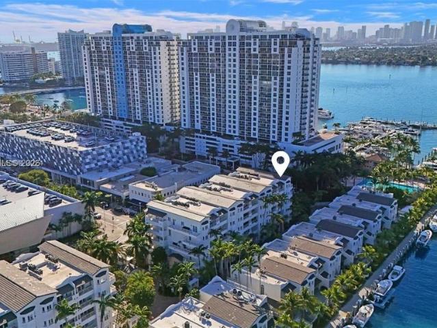 Townhouse for sale in Miami Beach, Florida