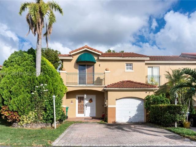Townhouse for sale in Miami, Florida