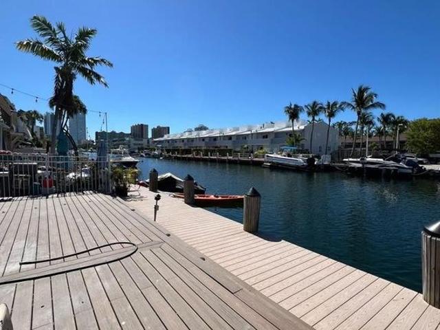 Townhouse for sale in North Miami Beach, Florida