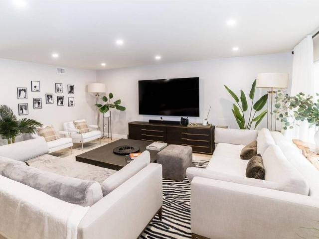 Townhouse for sale in North Miami Beach