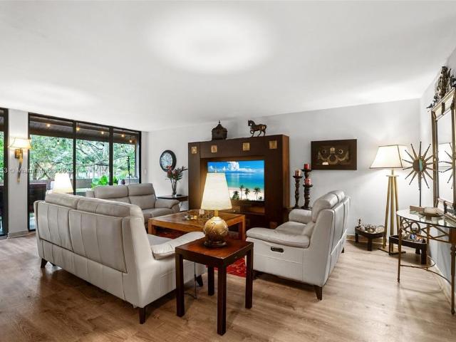 Townhouse for sale in Plantation