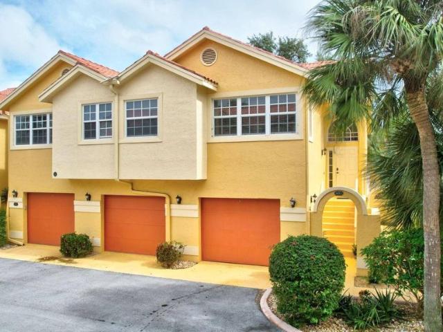 Townhouse for sale in Pompano Beach