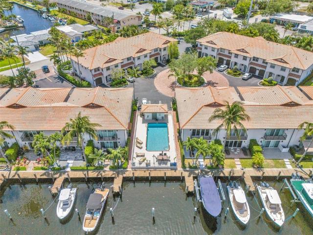Townhouse for sale in Pompano Beach