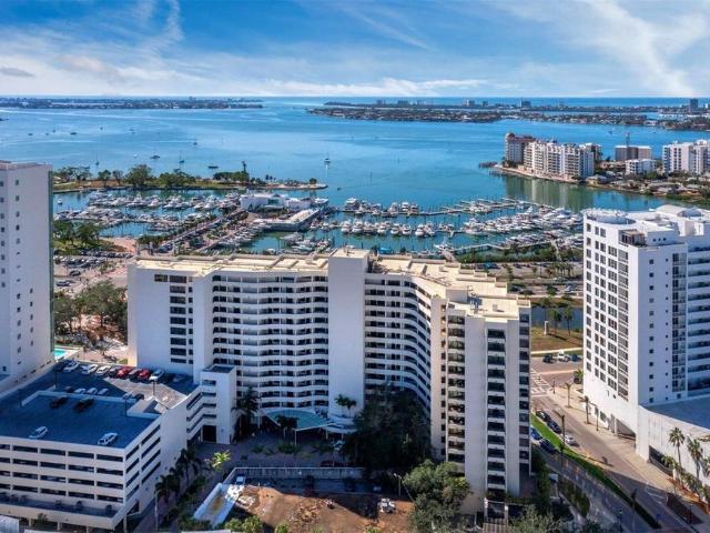 Townhouse for sale in Sarasota