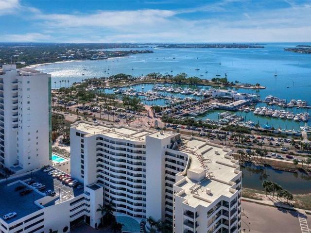 Townhouse for sale in Sarasota