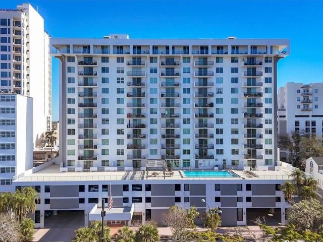 Townhouse for sale in Sarasota