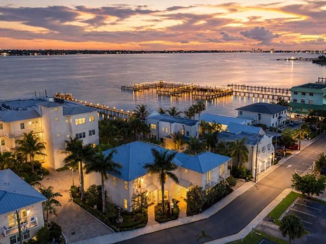 Townhouse for sale in Stuart, Florida