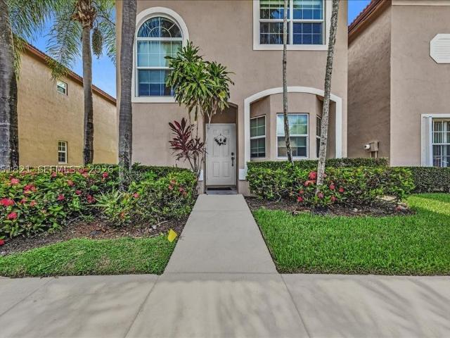 Townhouse for sale in Weston, Florida