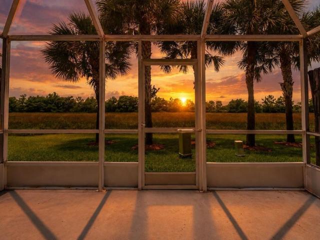 Townhouse for sale in Weston, Florida